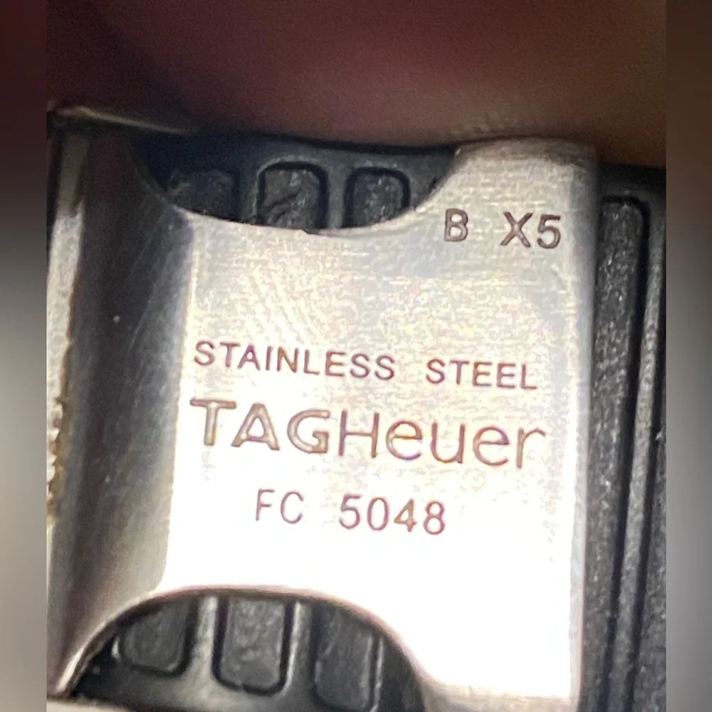 Tag pre owned